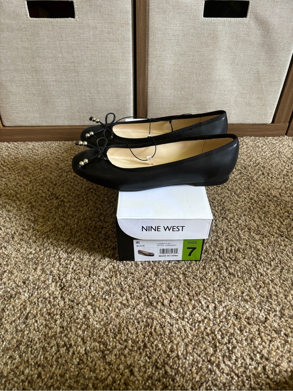Nine West Size 7 Black Ballet Flats